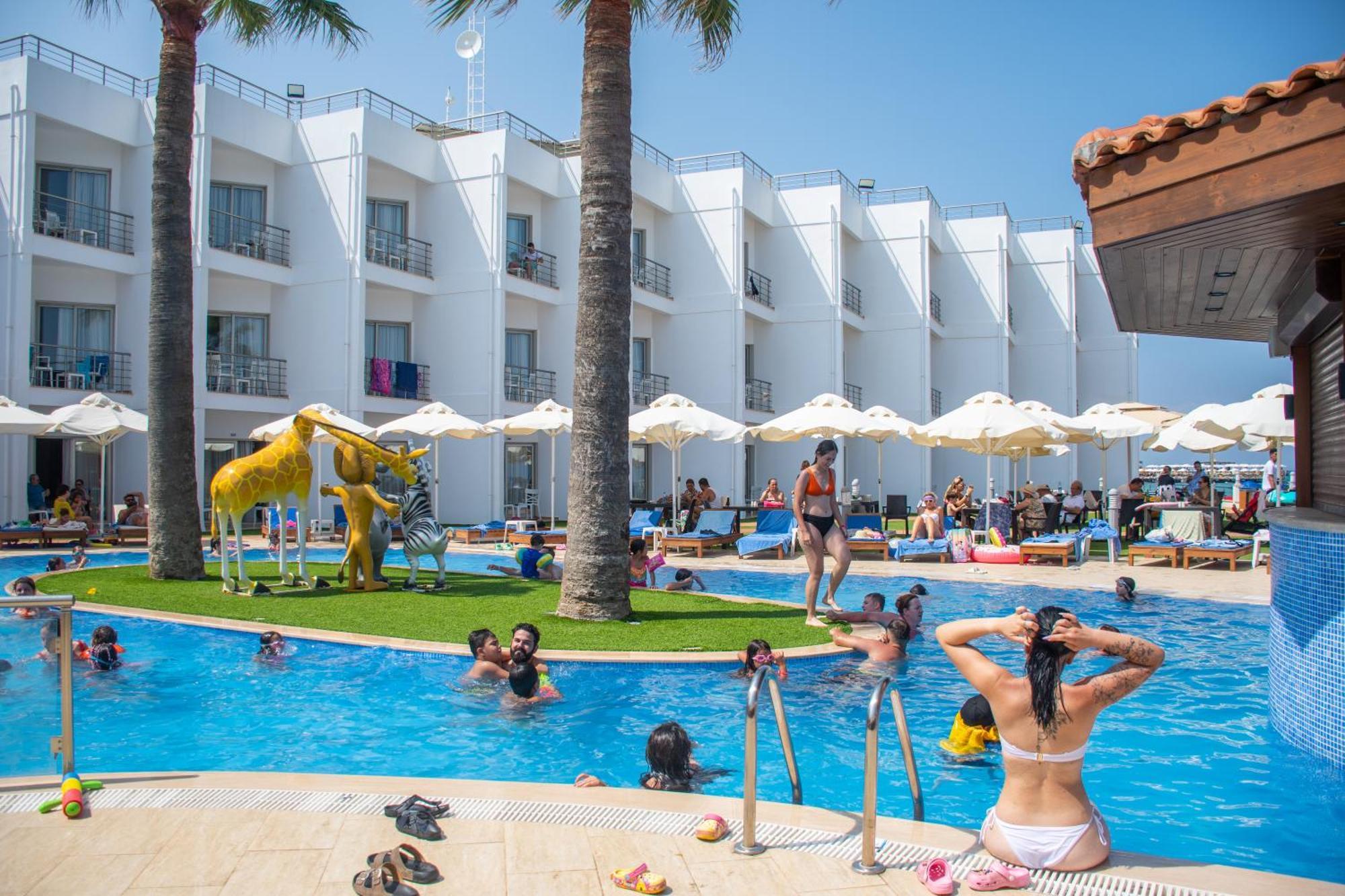 Mimoza Beach Hotel Agios Sergios 외부 사진